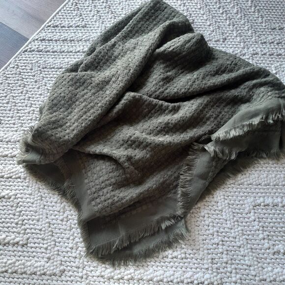 Wrap Throw Blanket Waffle Tassels Coastal Resort Throw (54" X 64") - Picture 4 of 6